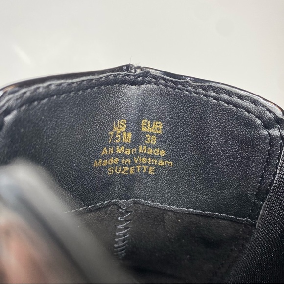 Sam Edelman Suzette Black Patent Chelsea Heeled Bootie 7 1/2 M - Picture 12 of 15